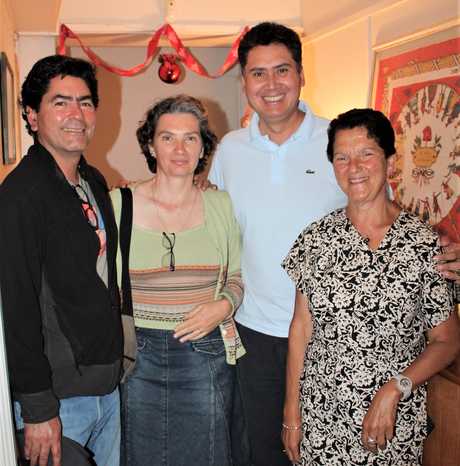 Rodrigo Muñoz, Anne Bizien, Osvaldo Painemal y Marie Laure Pignol.