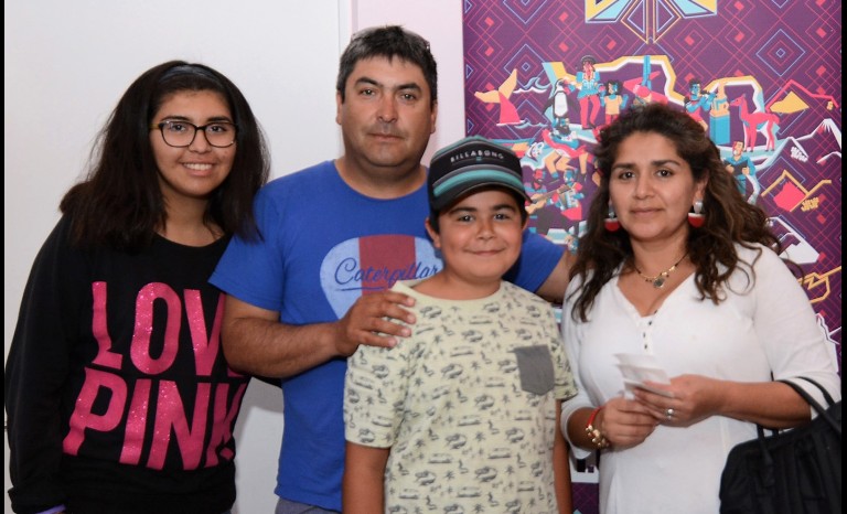 Javiera Carmona, Maximiliano Carmona, Diego Urrutia y Karen Urrutia.