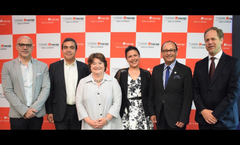 Álvaro Lois, chef; Carlos Covarrubias, director regional Sence; Adriana Peñafiel, presidenta Consejo Regional de Coquimbo; Paola Ravazzano, directora del Proyecto Nodo; Teodosio Guerrero, consejero regional, y Francisco Wittwer, vicerrector Inacap La Serena.
