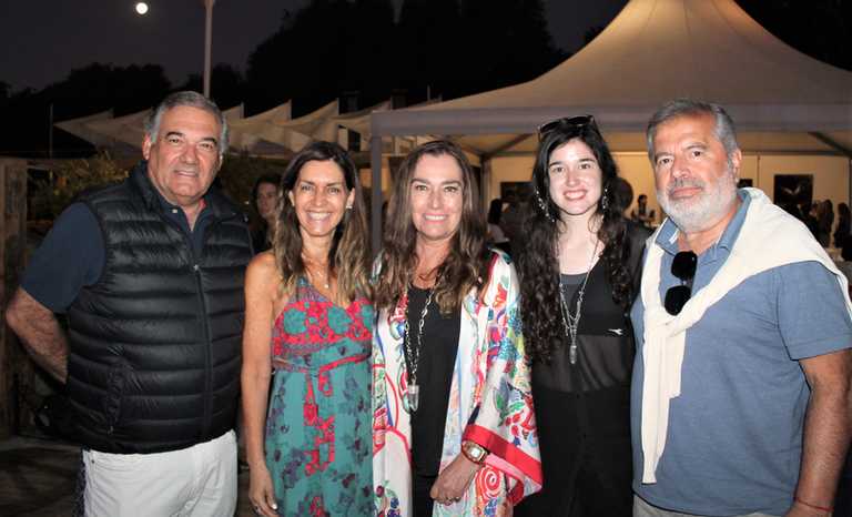 Luis Carmona, Anita Canales, Paulina García, Isidora Ramírez y José Miguel Ramírez.