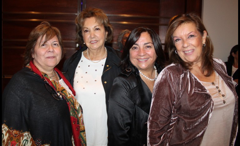 Marcela Mery, María Angélica Cifuentes, Nelsa Ardiles y Consuelo Valentino.