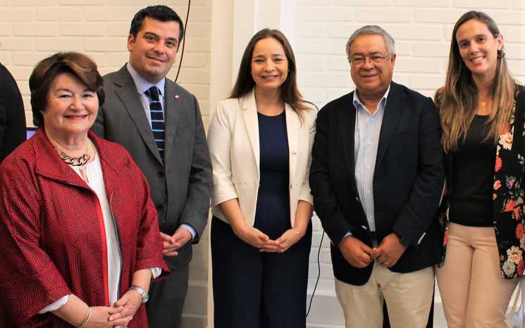 Adriana Peñafiel, Ignacio Pinto, Lucía Pinto, Jorge Contador y Daniela Norambuena.