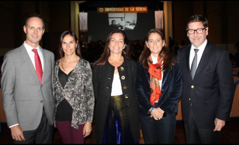 Rodrigo Trucco, Mariana Poblete, Alejandra Mas, Macarena Pizarro y Daniel Mas.