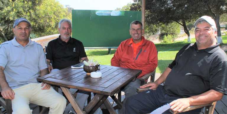 Willy Contador, Carlos Contador, Glenn Burns y Javier Contador.