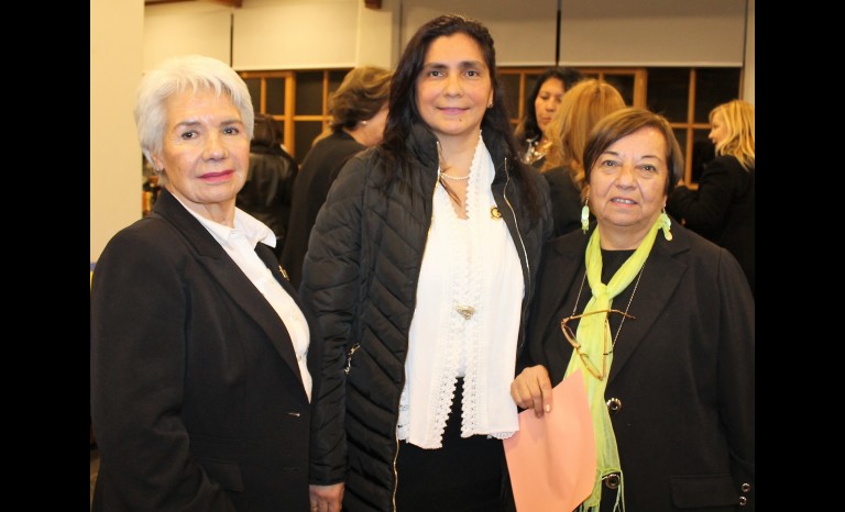 Patricia Lefferte, Mónica Gutiérrez y Edita Martínez.