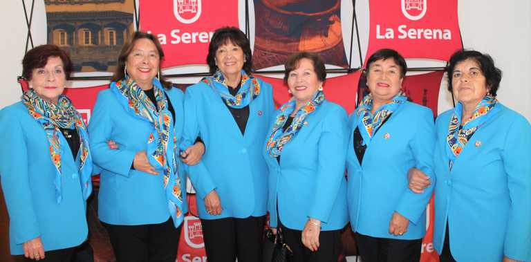 Gladys Ortega, Victoria Dubó, Carmen González, Brunilda Rivera, Verónica Alvarado y Margarita Cortés.
