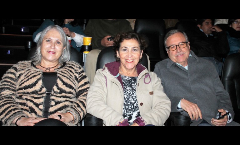 Elisa Navarrete, Marianelly Estay y Carlos Reinking.