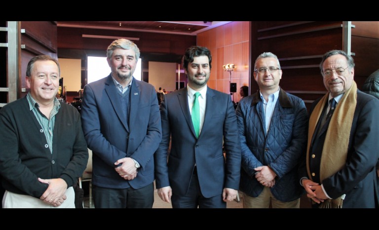 Guillermo Aguirre, empresario; Sergio Quilodrán, CChC; Mariano Torrealba, consejero nacional CChC; Carlos Valenzuela, CChC; y Marcelo Castagneto, consejero regional.