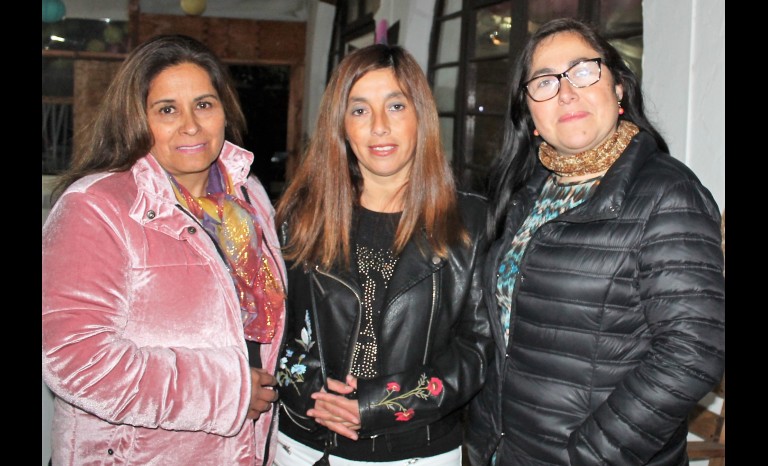 Mirta Cuello, Ángela Medina y Marcela Pérez.