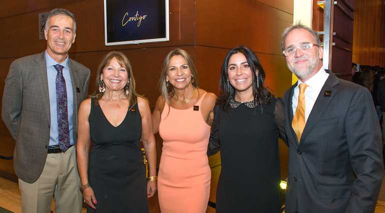 Carlos Moreno, Carmen Callegari, Lilian Callegari, Karina Musalem y Vicente Figueroa.