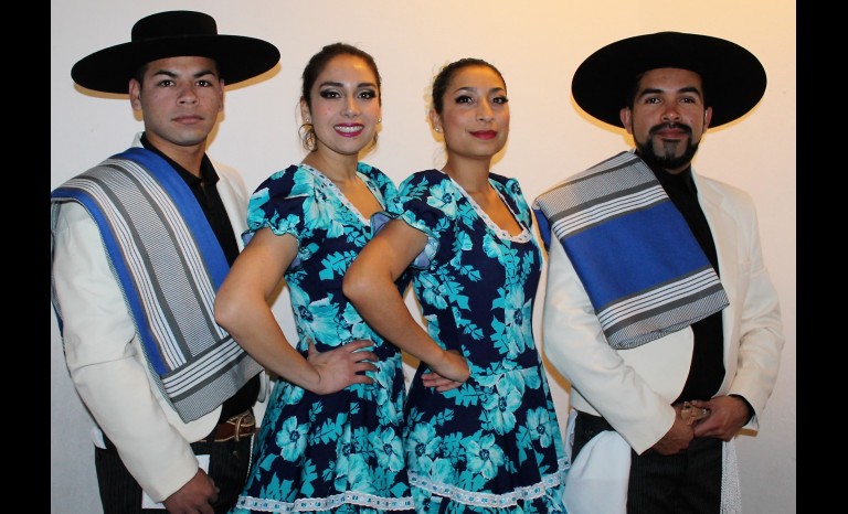 Javier Plaza, Andrea Araya, Valeria Lobos y Patricio Rojas, de Ayelén.