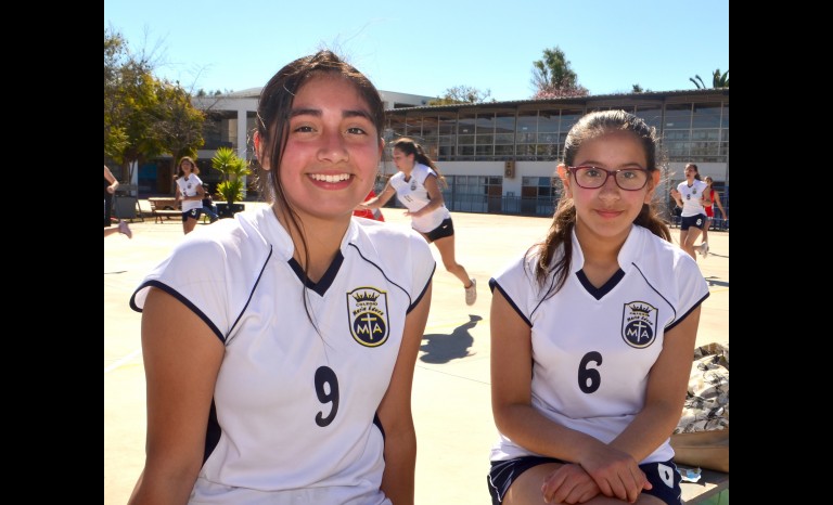 Antonella Gutiérrez y Consuelo Fuentes.