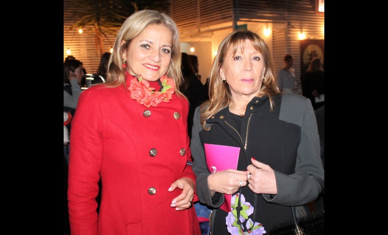 Carmen Luz Saguez y Mónica Polanco.