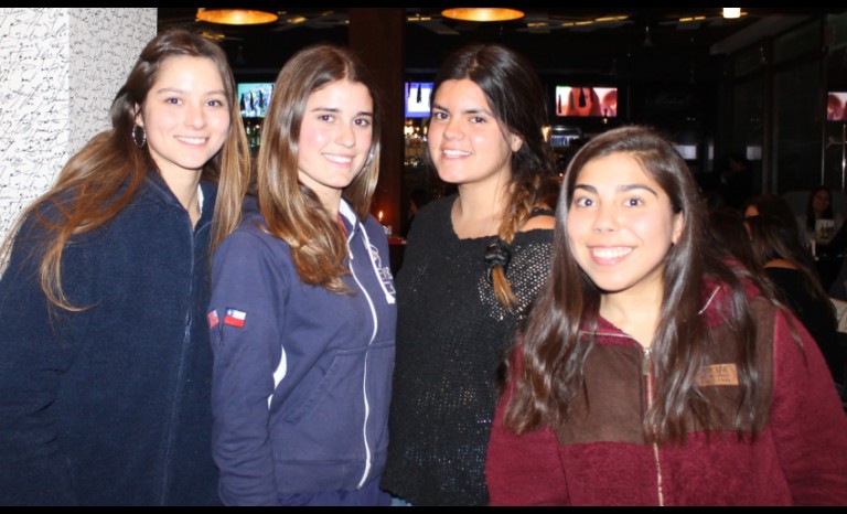 Carolina Carvajal, María Paz Zúñiga, Florencia Maturana y Andrea Cortés.