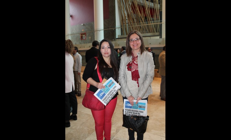 Claudia Aravena y Vanessa Bassi.