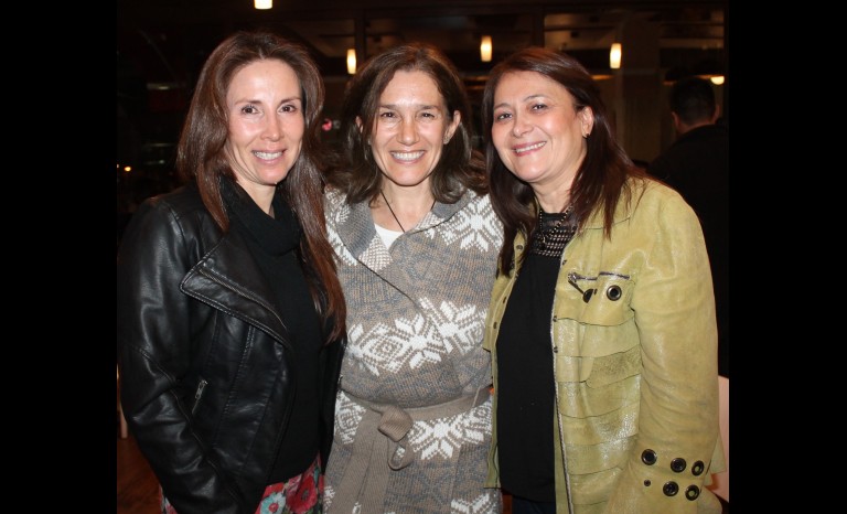 Mariela Osorio, Lilian Doggenweiler y Yasmina Rojas.