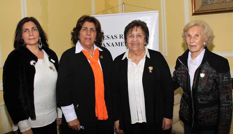 Mónica Gutiérrez, Nohelfa Oyarce, María Cristina Carrillo y Guillermina Guerrero, integrantes de la Directiva de Mesa Redonda Panamericana La Serena.
