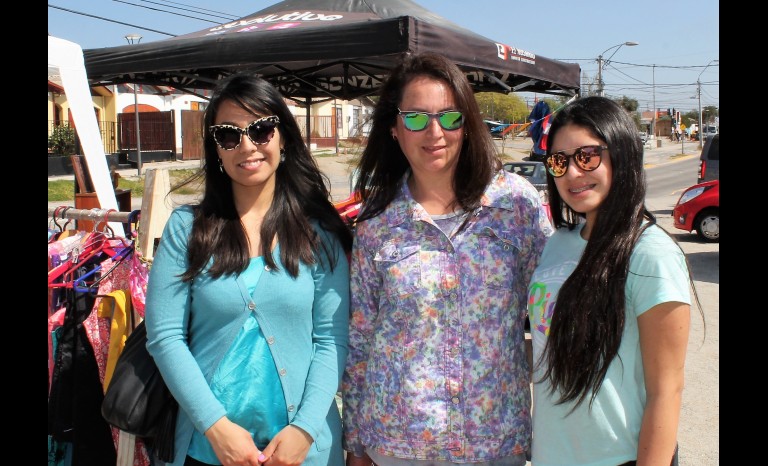 Pía Espejo, Patricia Godoy y María Ignacia Véliz.
