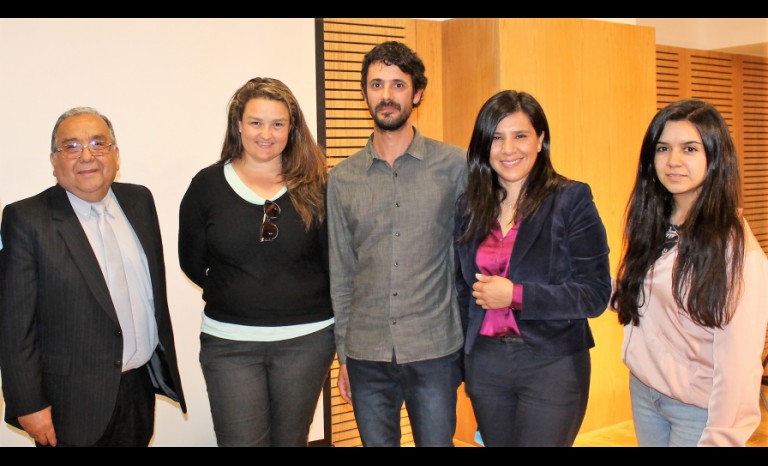 Carlos Withe, Bárbara Hube, Ivo Tejeda, Ximena Sobarzo y Medely Cortés.