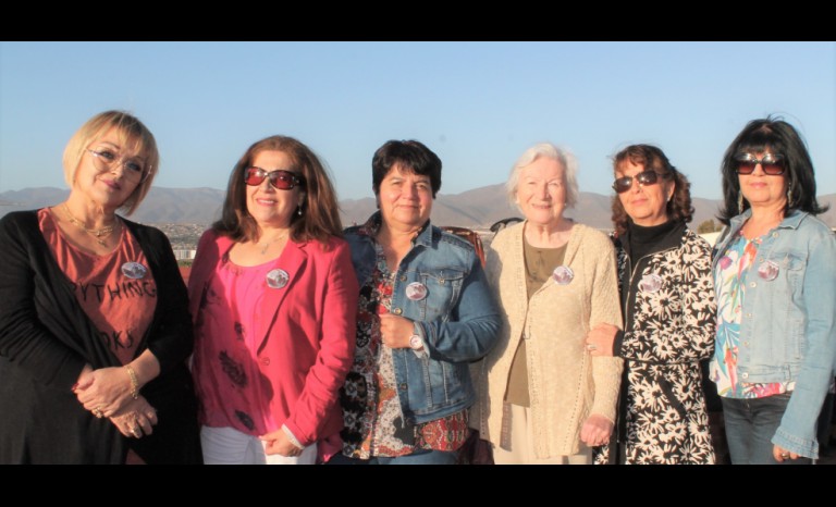 Marcela Tirado, Ximena Sepúlveda, Sonia Muñoz, Luz Gachón, Adriana Lorca y Nancy Zuleta.