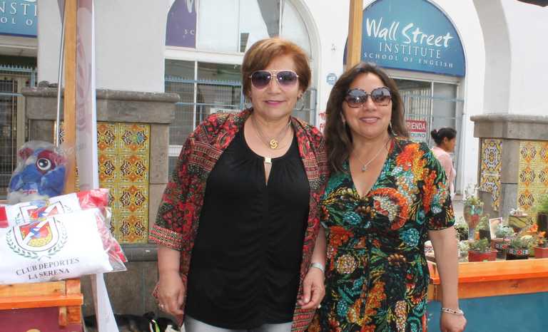 Miriam Flores, de Todo Deporte, y Susana Flores, de Terrario Alicanto.