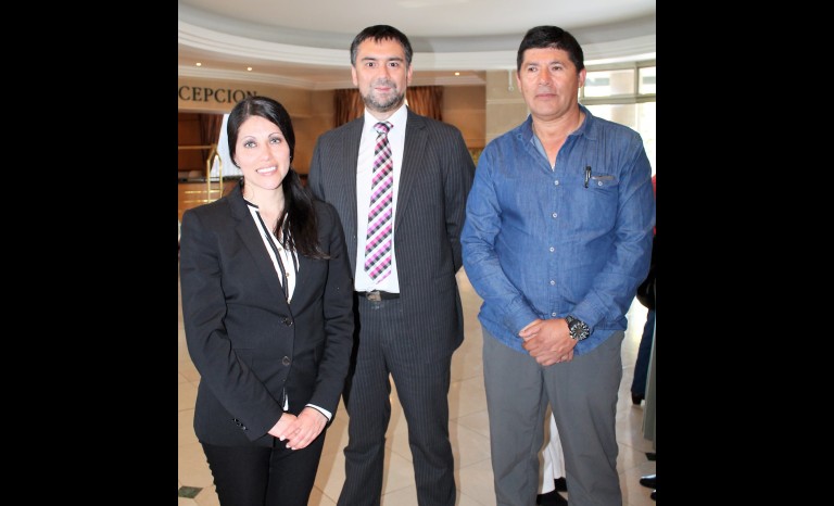 Jazmina Castex, Carlos Pizarro y Héctor Cortés.