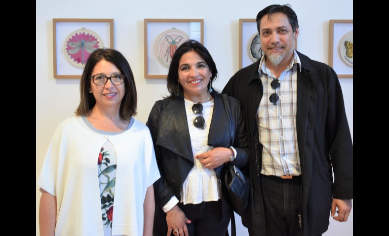 Rina Araya, coordinadora Casa de las Artes; Catherine Gormaz y Francisco León.