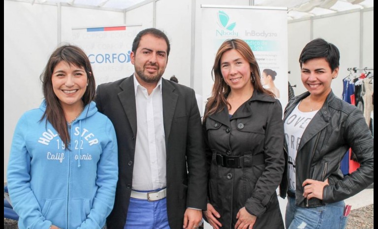 Ana Gallardo, Corfo; Emilio Reyes, coordinador Feria de Emprendimiento; Claudia Bastías, Nbody; y Samantha Caballero, Stretch.