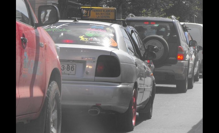 Auto "enchulado"