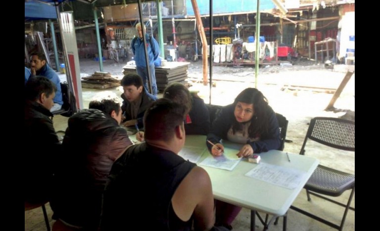 Funcionarios del FOSIS apoyando por toda la región