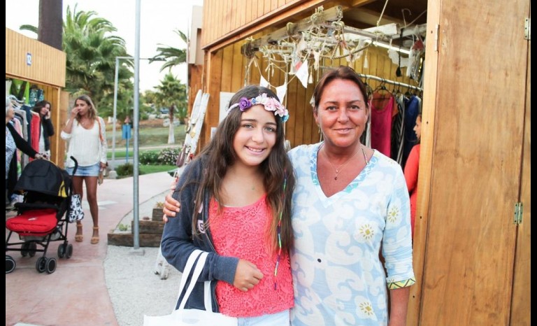 Laurita Vicuña y Marcela Díaz de Valdés.