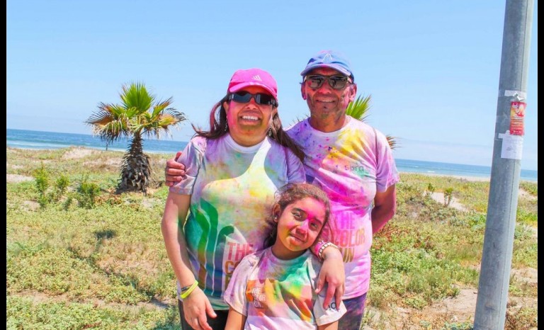 Marcela Alfaro, Javiera Bravo y Javier Bravo.