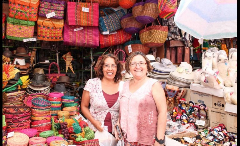 Mónica Thodes y Margarita Bastías.