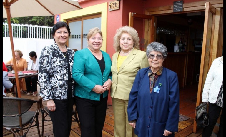 Nancy Illanes, Miriam Barraza, Iris Ramírez y Teresa Morgado.