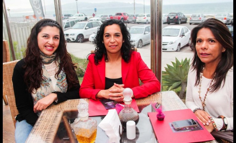 Valeria Ramos, Fabiola Rojas y Tina Maturana.