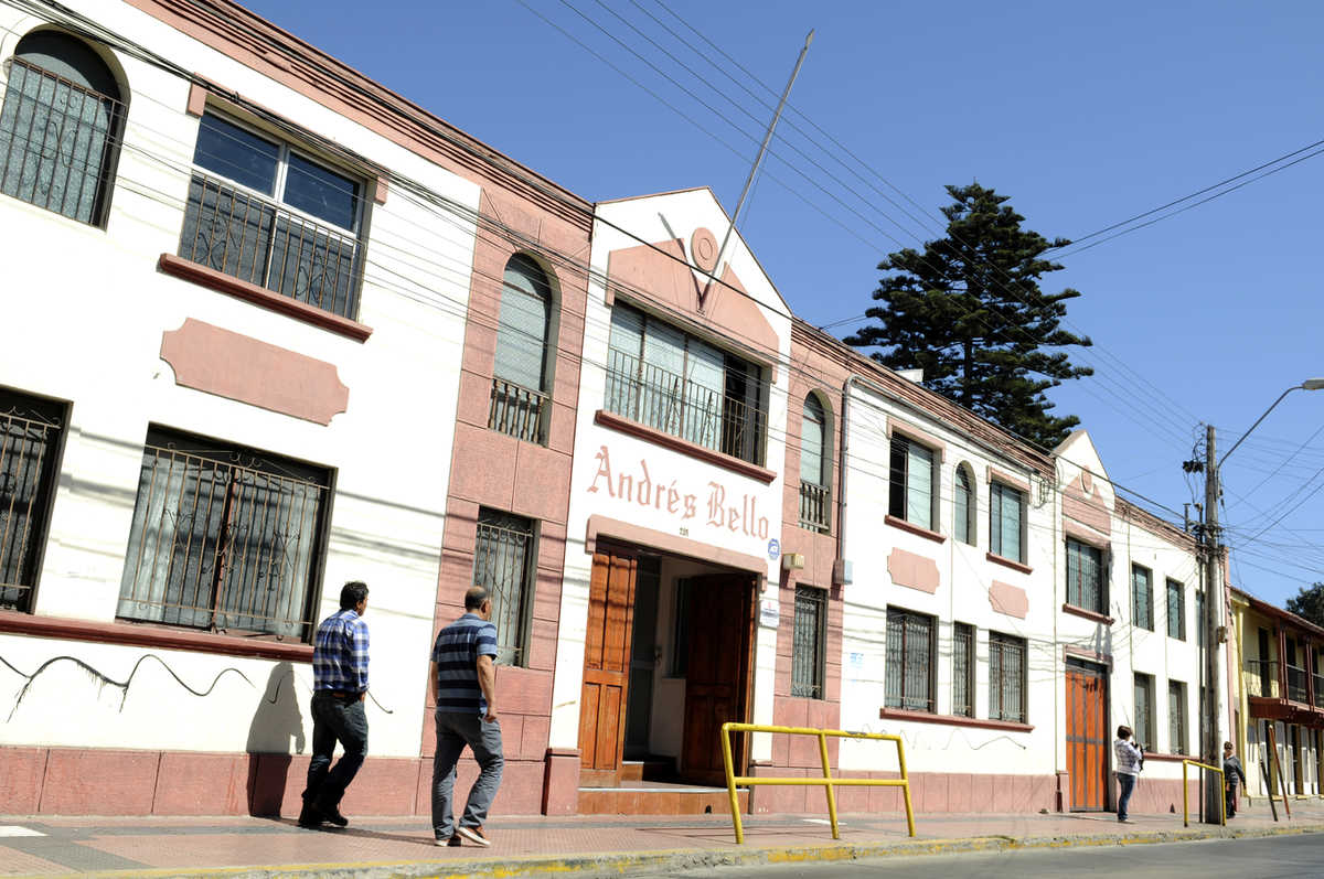 El colegio Andrés Bello, en sus sedes Centro y Pampa, es uno de los establecimientos que ya confirmaron que serán particulares pagados el 2018. 