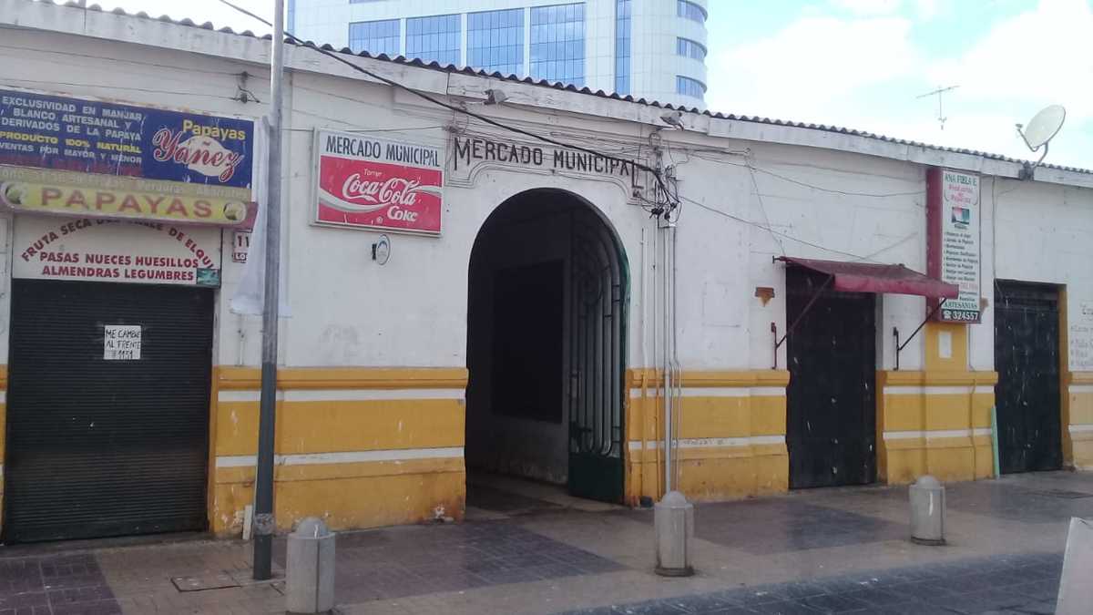 El Mercado de Coquimbo ha estado en el ojo del huracán los últimos años, ya que allí se pretende construir un moderno edificio y tras varios juicios hay órdenes de desalojo de los locatarios.