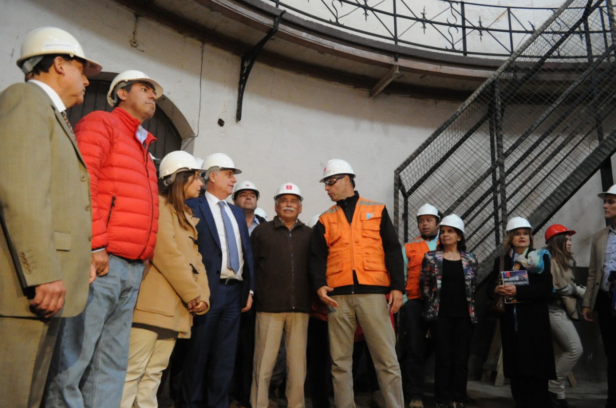 Durante su visita a la región, el ministro de Salud visitó las obras de construcción del Centro de Diagnóstico Terapéutico (CDT) y el hospital de Coquimbo.