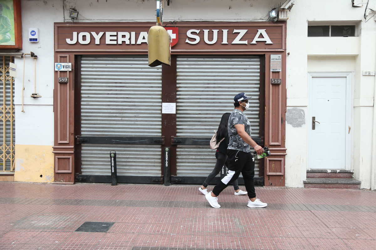 Diversos son los rubros del comercio de La Serena que han debido cerrar, pero son los restaurantes, la hotelería y cafeterías los más afectados. Se teme que la caída siga.