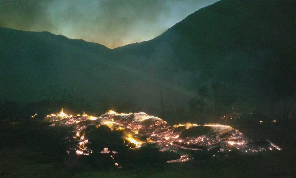 incendio en paihuano de noche
