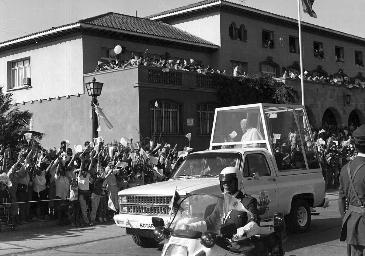 La visita del sumo pontífice se concretó en 1987