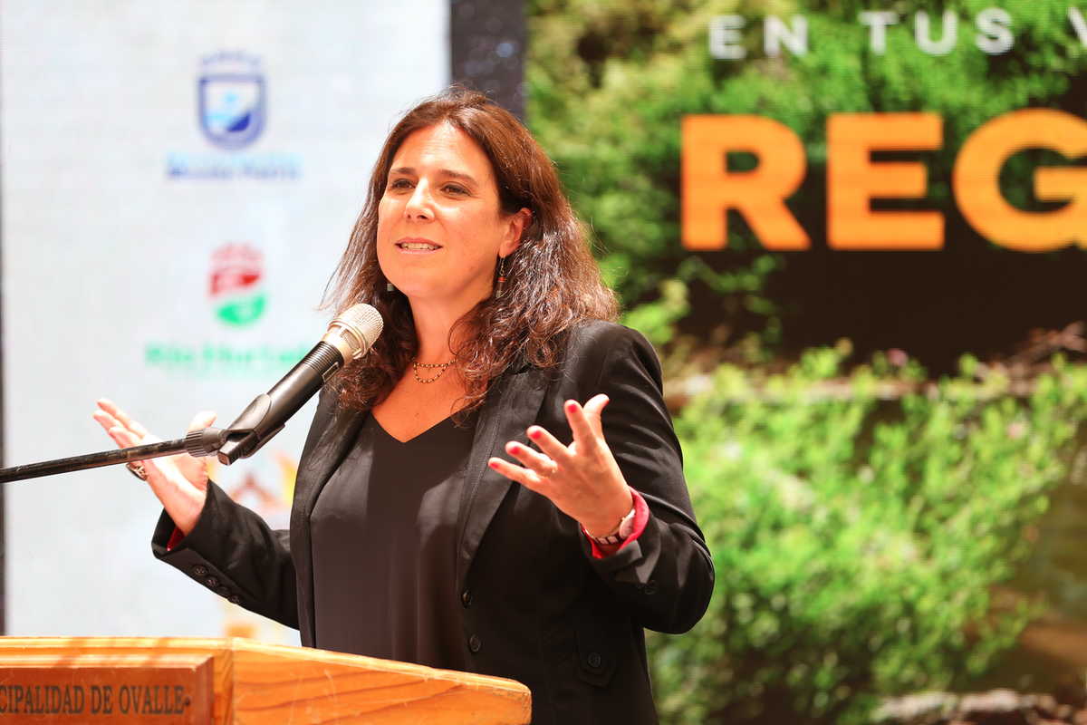 Directora nacional Sernatur, Andrea Wolleter visita la región para el lanzamiento de la temporada estival 2019-2020