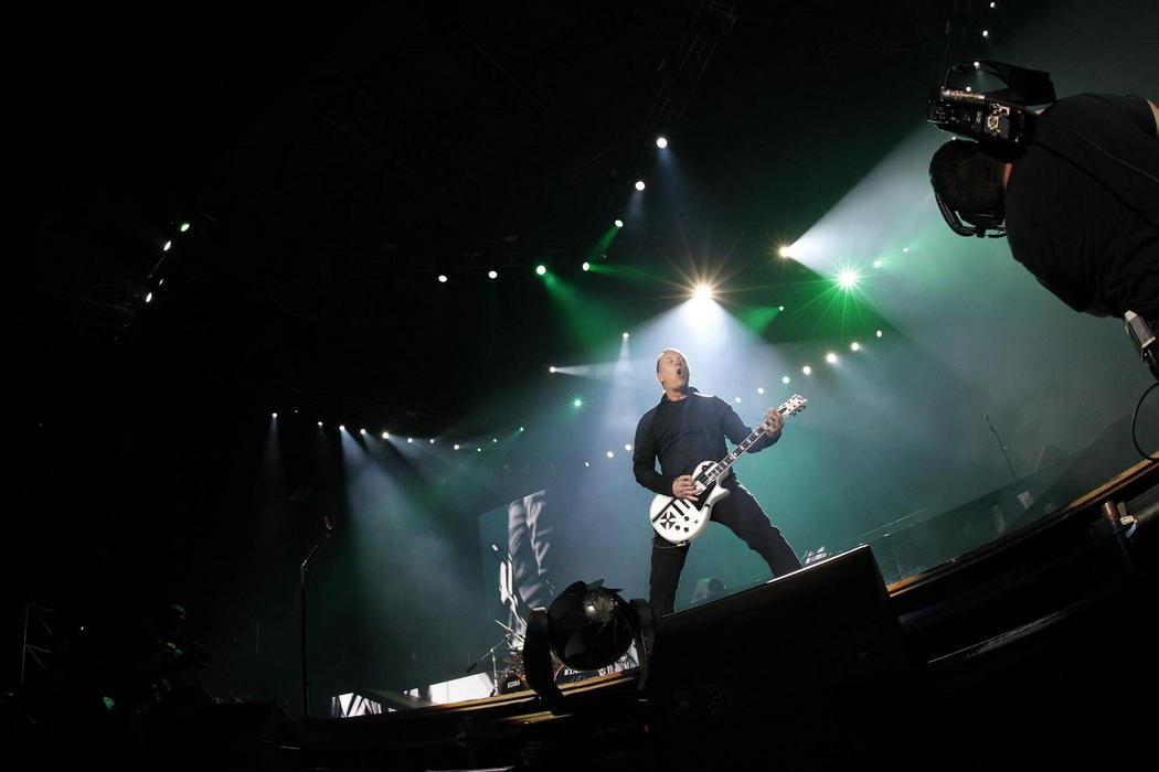 Metallica deleita a su público en el Monumental
