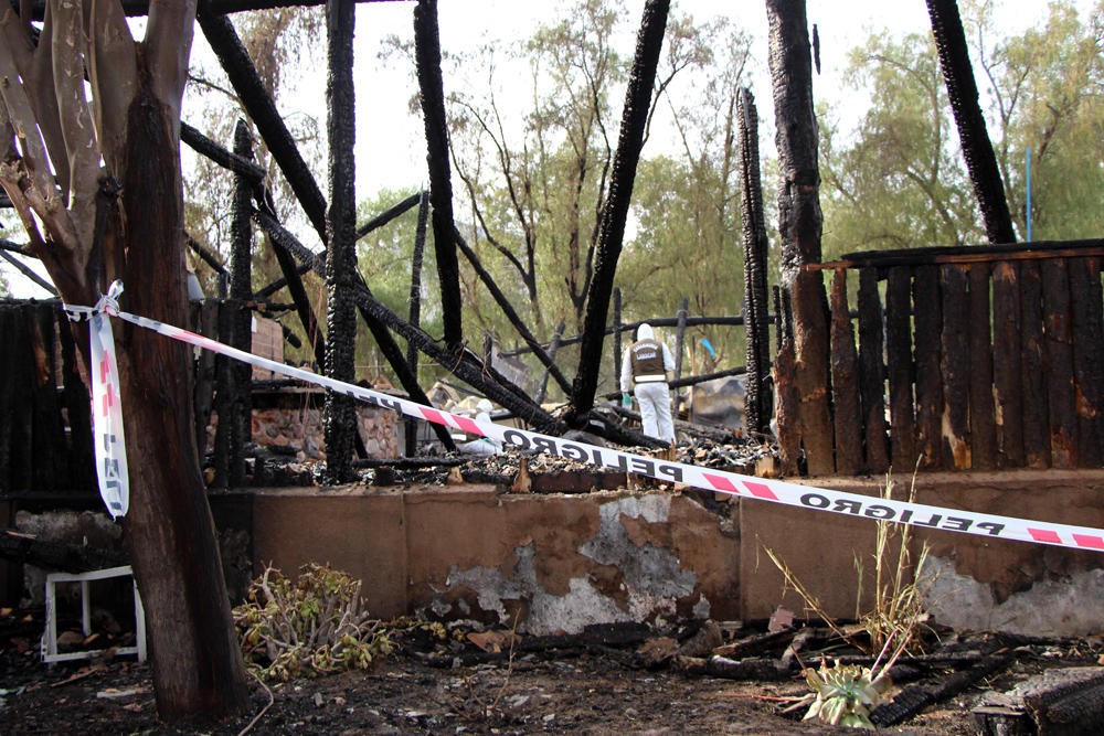 Recinto turístico queda destruido tras voraz incendio