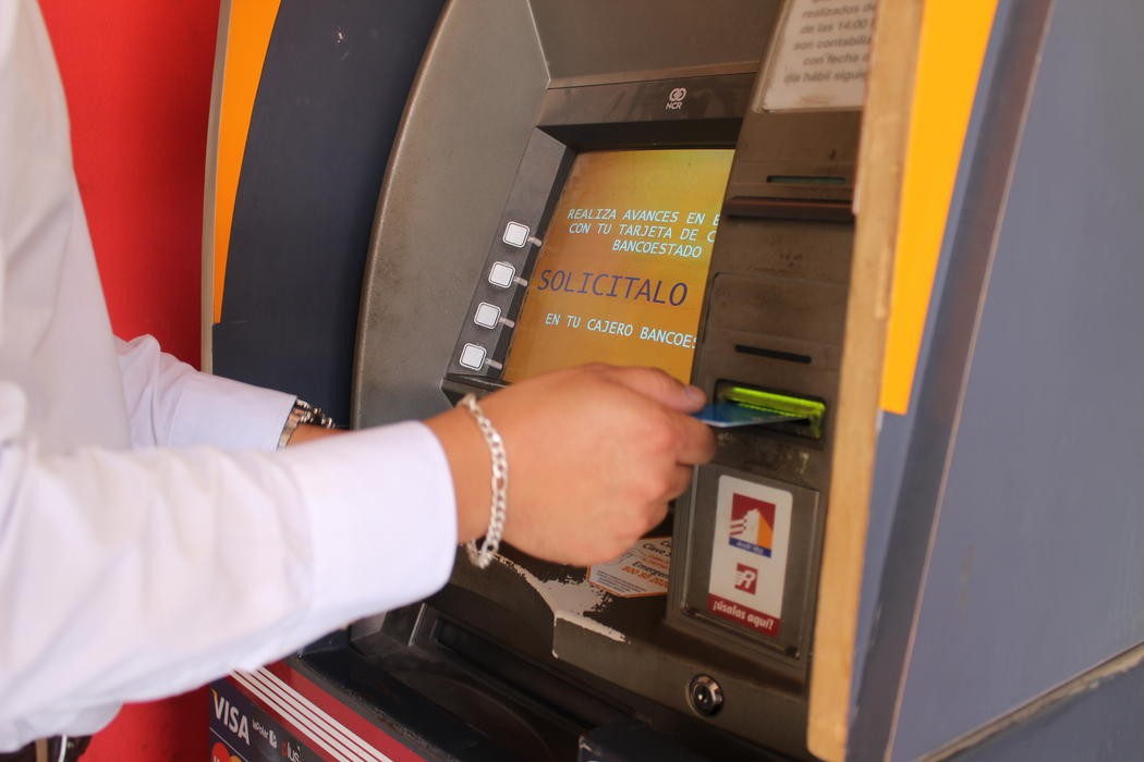 Identifican a bandas que clonaron tarjetas en La Serena