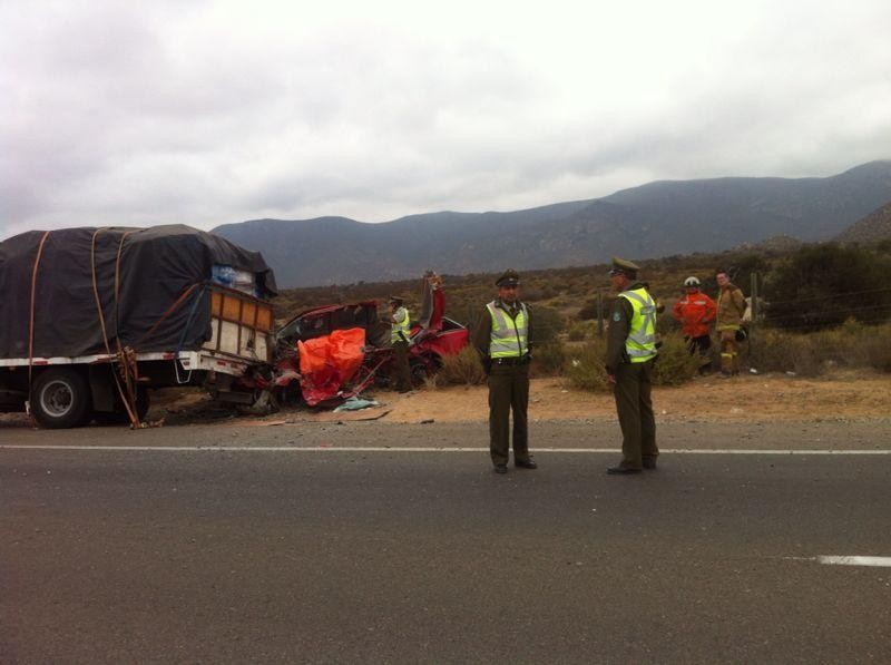 Una víctima fatal es el saldo de un choque por alcance ocurrido en Tongoy en el kilómetro 435 de la ruta 5 norte