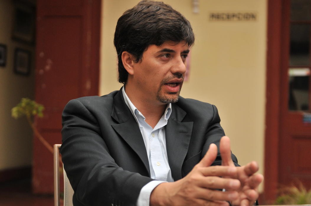 Socialistas divididos tras renunciadel diputado Díaz a la mesa directiva