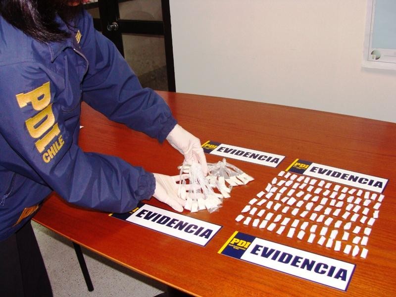 Coquimbo: PDI detuvo a sujetos que transaban drogas en Tierras Blancas