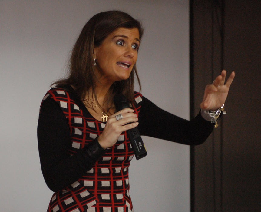 Pilar Sordo: “El único elemento que yo le agregaría al chileno es la capacidad de gozo” 