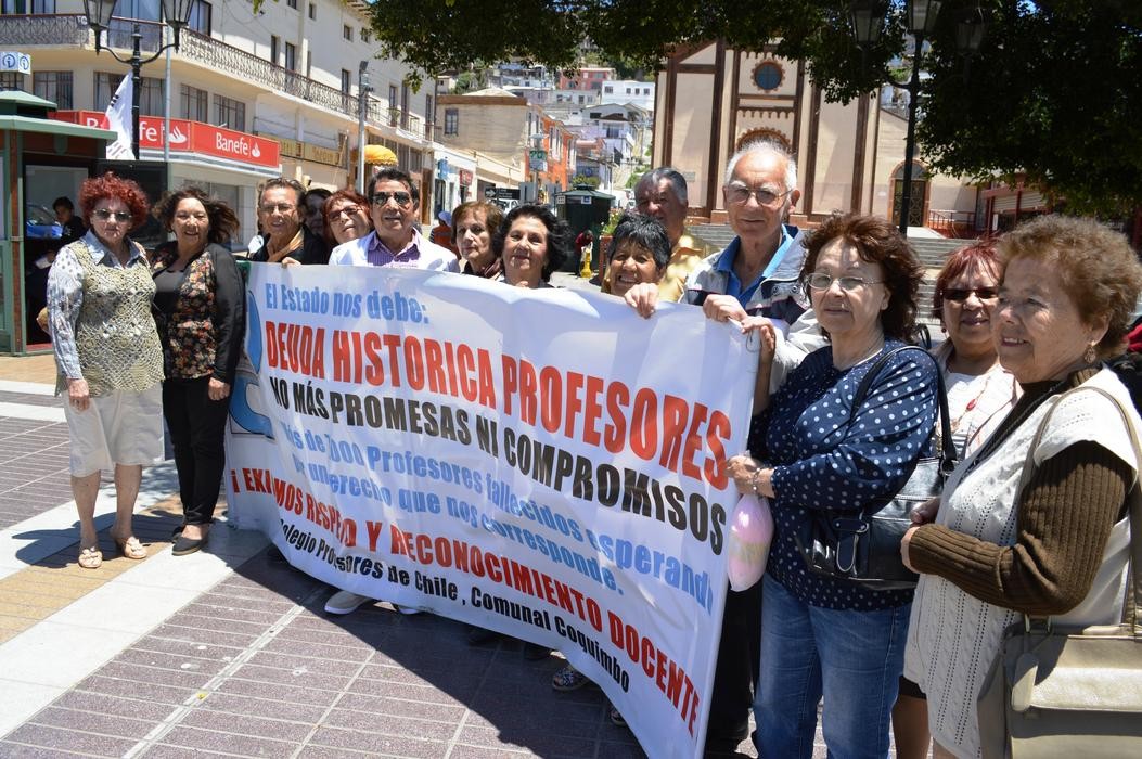 Coquimbo: Docentes jubilados demandan el pago de la “deuda histórica”